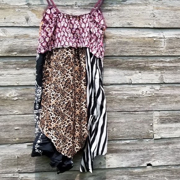 Boho Chic Spaghetti Strap Floral Tunic Upcycled - Picture 4 of 6